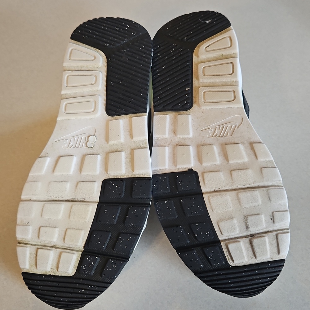 Nike Air Max Sneakers - Picture 11 of 14